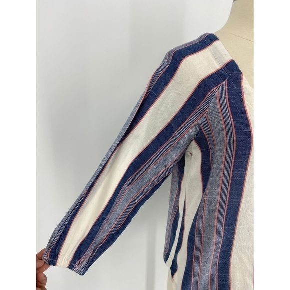 Anthropologie Cloth & Stone Striped V-Neck Button Down Top - Picture 4 of 11